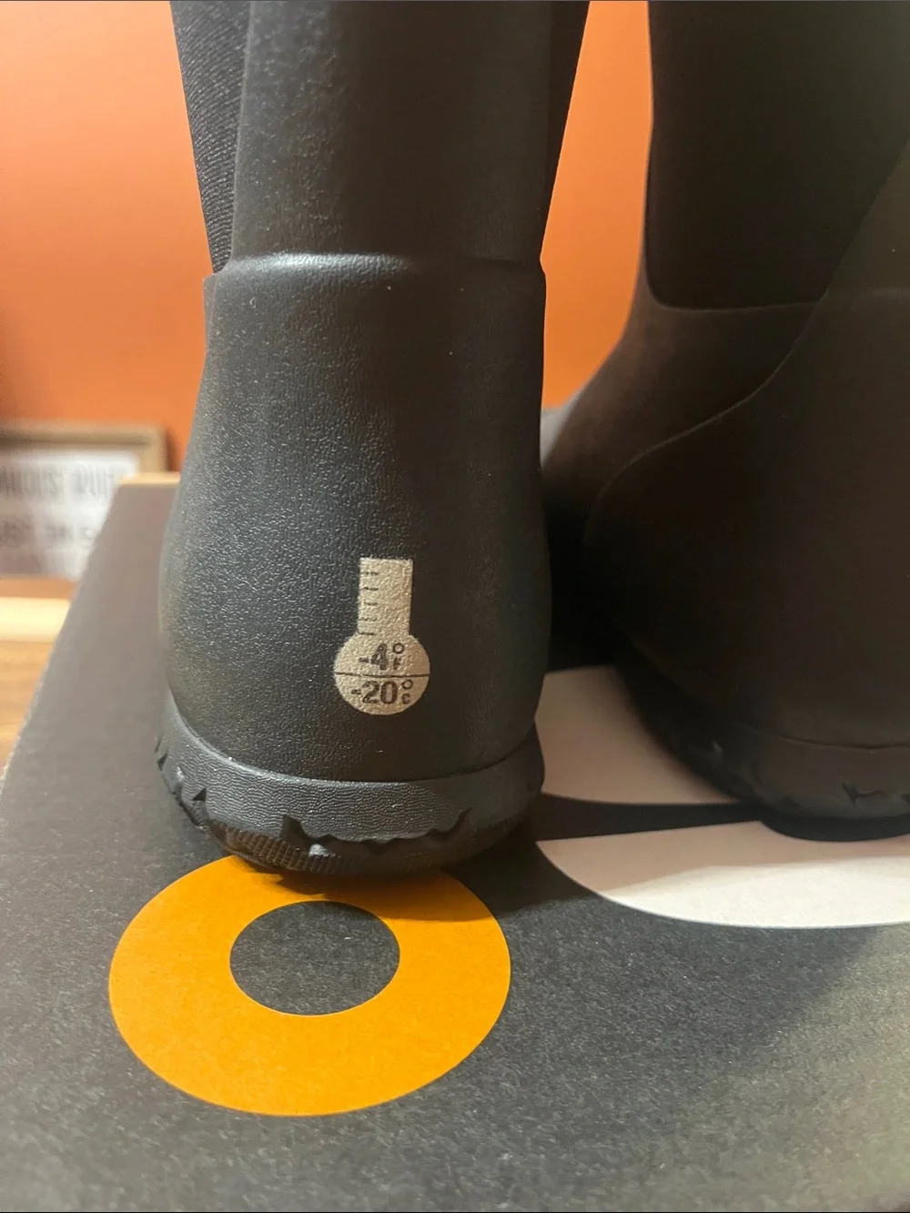 New in Box Bogs Black Pull-On Waterproof Kids' Boot size 13
